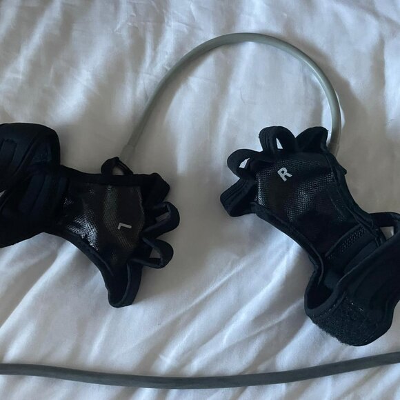 p.volve set (multiple items) p.ball, p.band, p.3 trainer (scroll through images) - Picture 4 of 9